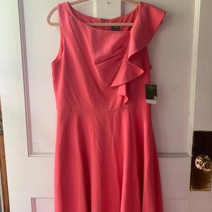Sleeveless mid length dress